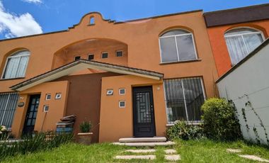 VENTA DE CASA EN SAN FELIPE TLALMIMILOLPAN TOLUCA