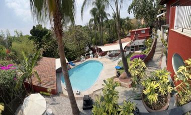Casa en renta amueblada con terraza privada y alberca en Cuernavaca
