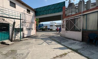 Terreno comercial sobre Paseo Cuauhnahuac en Tejalpa Morelos