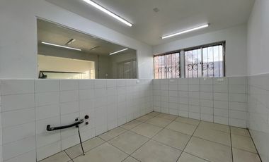 Oficina Excelente Ubicación Metro Y Conectividad En La Reina