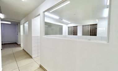 Oficina Excelente Ubicación Metro Y Conectividad En La Reina