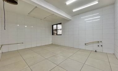 Oficina Excelente Ubicación Metro Y Conectividad En La Reina