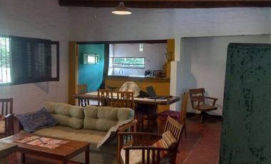 CASA QUINTA CON GRAN TERRENO