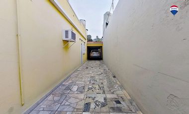 Venta casa 4 amb más depto jardín chingolo Lanús