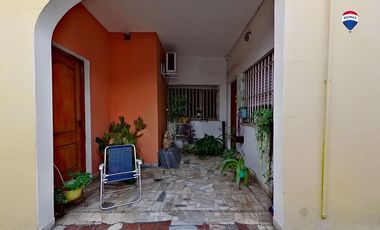 Venta casa 4 amb más depto jardín chingolo Lanús