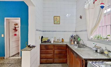 Venta casa 4 amb más depto jardín chingolo Lanús