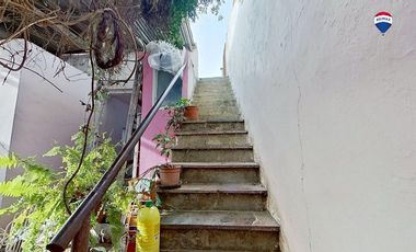 Venta casa 4 amb más depto jardín chingolo Lanús