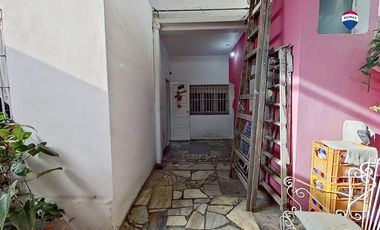Venta casa 4 amb más depto jardín chingolo Lanús