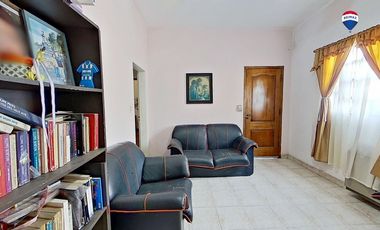 Venta casa 4 amb más depto jardín chingolo Lanús