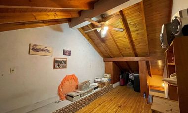 VENTA CASA 4 AMB VARELA- COCHERA Y PATIO