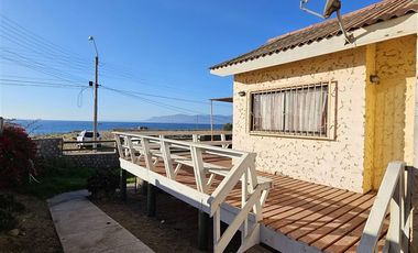 Casa en Venta en Calle Navarino / Las Dunas