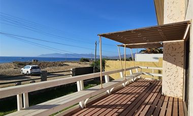 Casa en Venta en Calle Navarino / Las Dunas