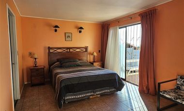 Casa en Venta en Calle Navarino / Las Dunas
