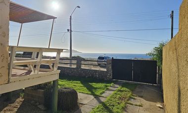 Casa en Venta en Calle Navarino / Las Dunas