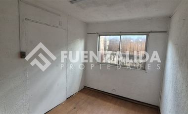 Local Comercial en Arriendo en Metro Lo Ovalle