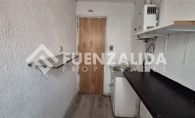 Local Comercial en Arriendo en Metro Lo Ovalle