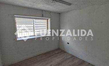 Local Comercial en Arriendo en Metro Lo Ovalle