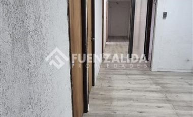 Local Comercial en Arriendo en Metro Lo Ovalle