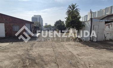 Local Comercial en Arriendo en Metro Lo Ovalle