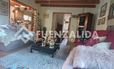 Casa en Arriendo en Camino la Omama