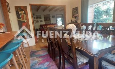 Casa en Arriendo en Camino la Omama