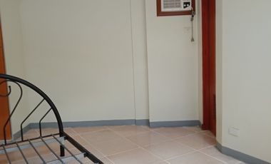 For Rent Rooms with Beds and Cabinets in Peblea Residences, Banawa, Cebu City