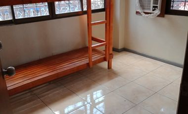 For Rent Rooms with Beds and Cabinets in Peblea Residences, Banawa, Cebu City