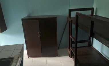For Rent Rooms with Beds and Cabinets at Quiot Pardo, Cebu City