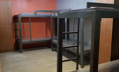 6 pax New Modern Boutique Room / Bed Space in Pasig City near BGC, Ortigas