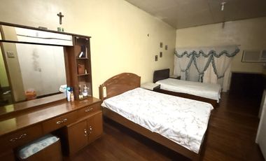 House and Lot in Guadalupe Makati For Sale!