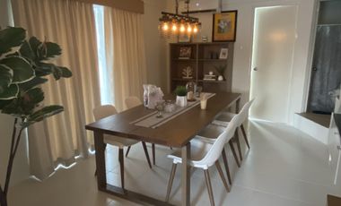 Single House End unit House and Lot For Sale in Mabalacat