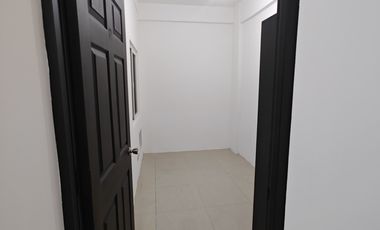 Two Bedroom Apartment For Rent near Metropoint Station Pasay