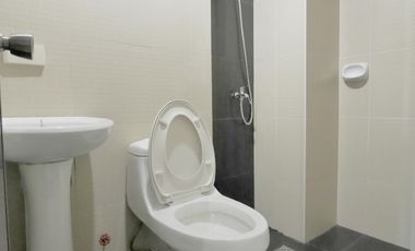 Two Bedroom Apartment For Rent near Metropoint Station Pasay