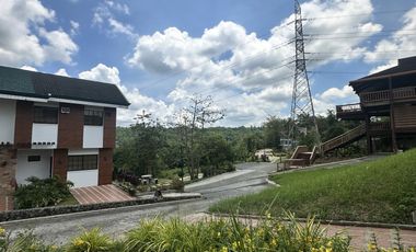 Canyon Woods Residential Resort Golf Villas For Sale in Laurel, Batangas