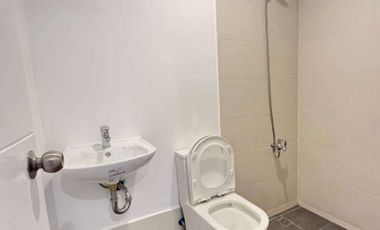 MODERN AND SPACIOUS SINGLE ATTACHED HOUSE AND LOT WITH OVERLOOKING VIEW FOR SALE  IN ANTIPOLO CITY