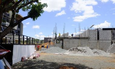 MODERN AND SPACIOUS SINGLE ATTACHED HOUSE AND LOT WITH OVERLOOKING VIEW FOR SALE  IN ANTIPOLO CITY