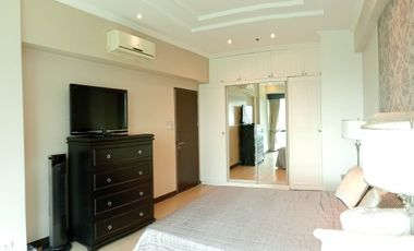 FOR SALE. 8 FORBESTOWN, Bonifacio Global City, 2 Bedrooms, overlooking golf park