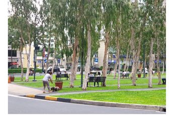 FOR SALE. 8 FORBESTOWN, Bonifacio Global City, 2 Bedrooms, overlooking golf park