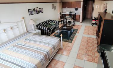 Very Large Convenient 45sqm 1BR Apartment unit for rent in Pasay City
