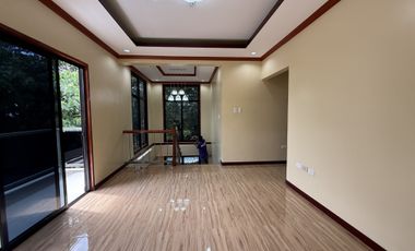 Newly Build House and Lot in Valencia