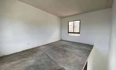 Near SM & Robinsons. 2 Bedroom Townhouse for Sale in Dasmarinas Cavite.