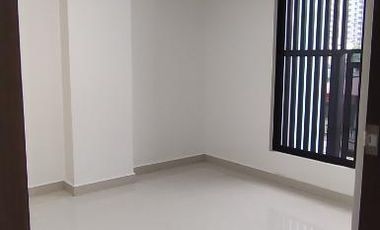 Brand New Apartment in Mandaluyong along Barangka for Rent