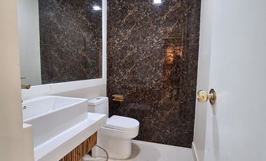 Baguio-3 Storey Home Modern and Classic Concept 4 BRMS RFO and with view