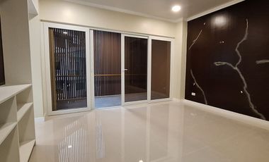 Baguio-3 Storey Home Modern and Classic Concept 4 BRMS RFO and with view