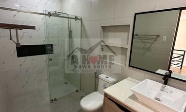 Brandnew Duplex in Better Living Parañaque