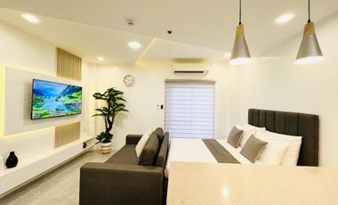 FOR RENT: FULLY FURNISHED SUITE IN ANGELES CITY