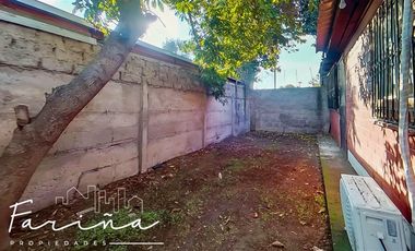 Casa en Arriendo en Dillu a cuadras de Av. Laguna Sur
