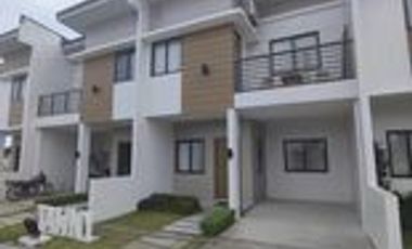 Elegant townhouse in Mabalacat Pampanga