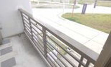 Elegant townhouse in Mabalacat Pampanga