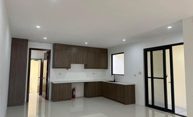 Brand New Town House in Sindalan, San Fernando PAmpanga